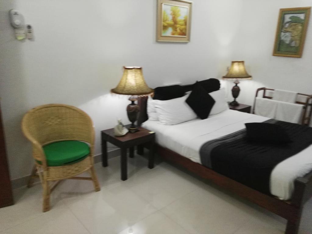 Anna Shanthi Villa Kandy Exteriér fotografie