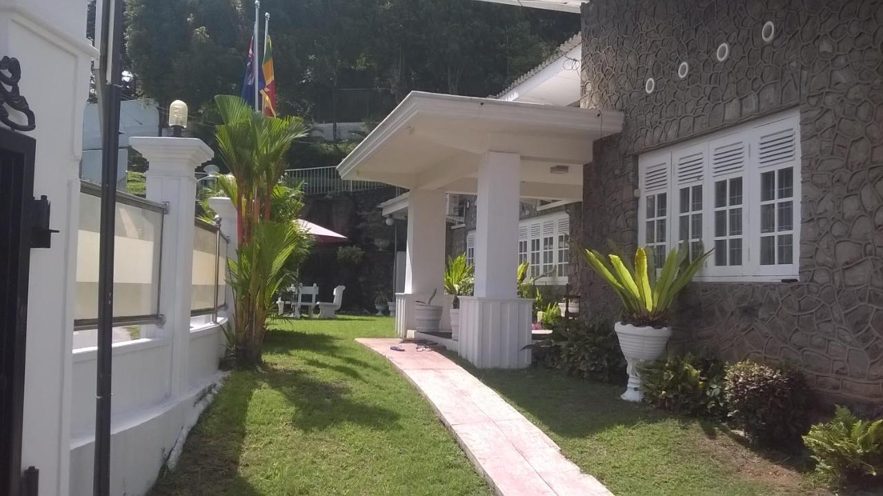 Anna Shanthi Villa Kandy Exteriér fotografie