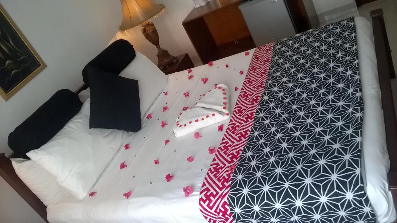 Anna Shanthi Villa Kandy Exteriér fotografie
